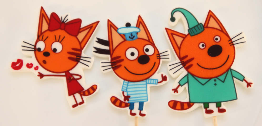 Topper su valgomais animacinių filmų personažais Trys katės