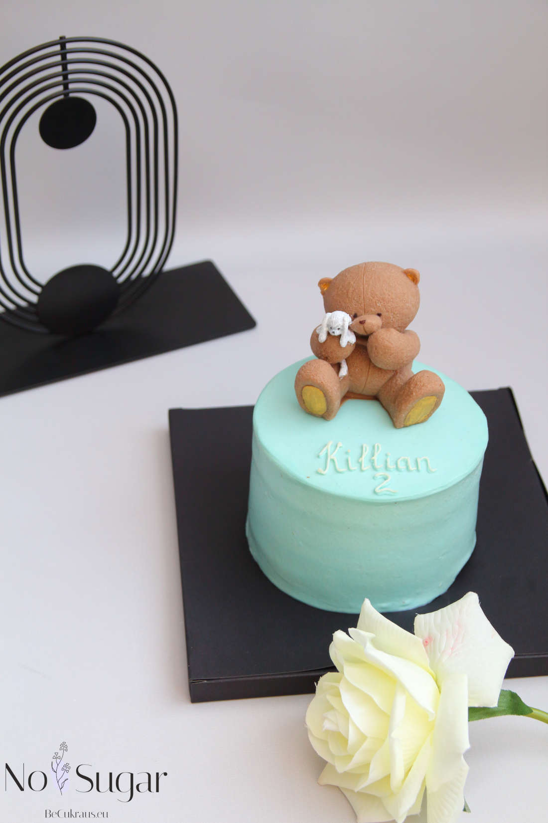 Sugar-free bento cake to order as a gift