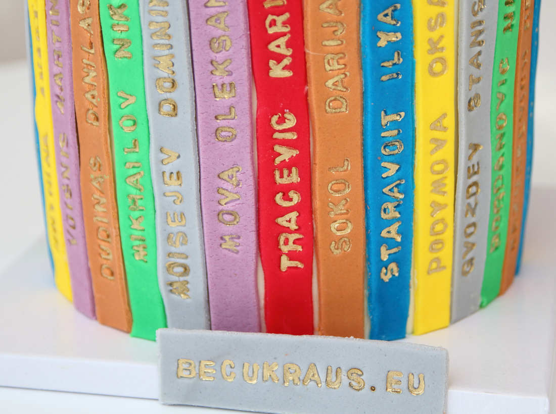 Students' names on the cake for a teacher