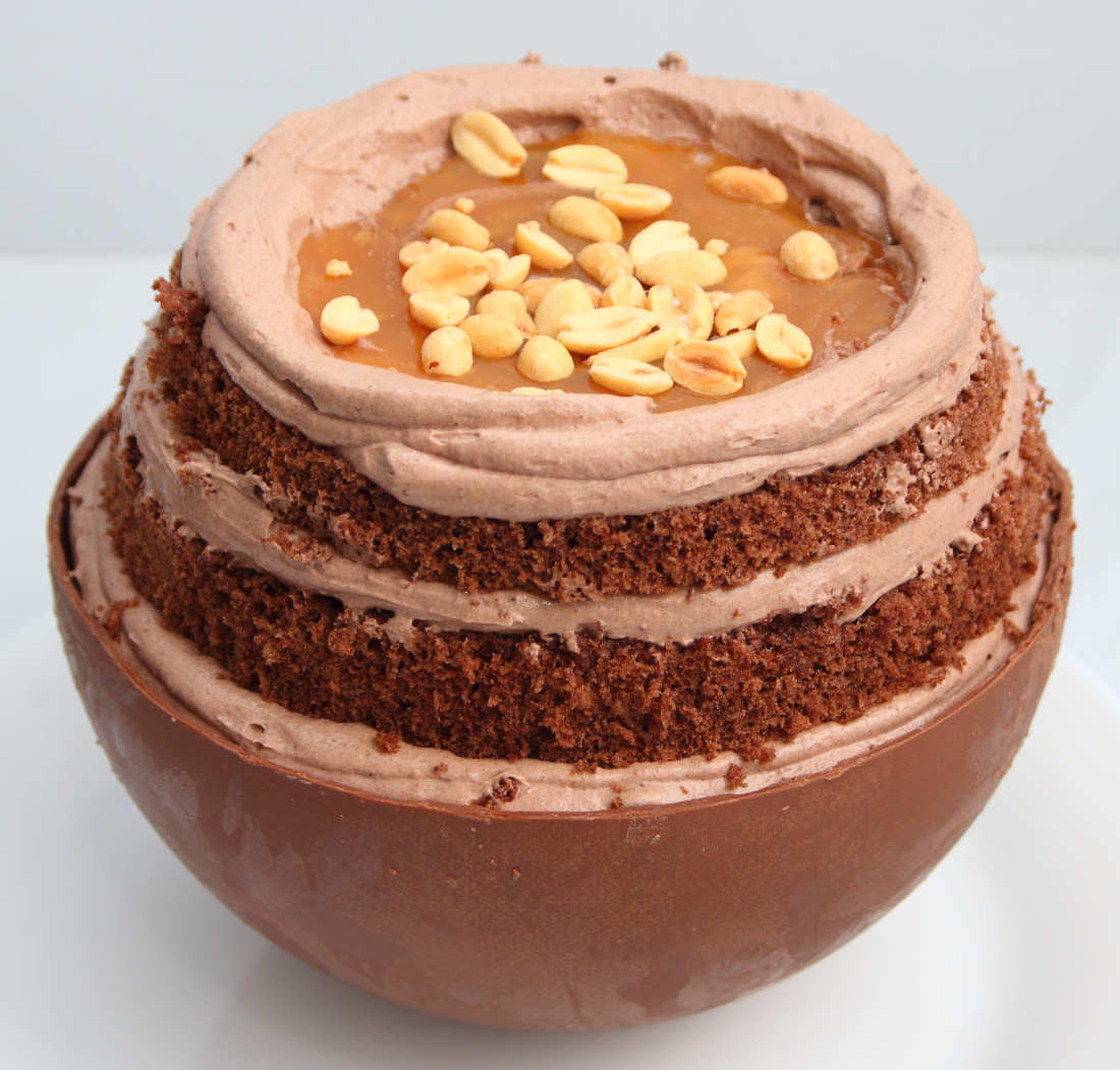 Layers inside the bomb cake