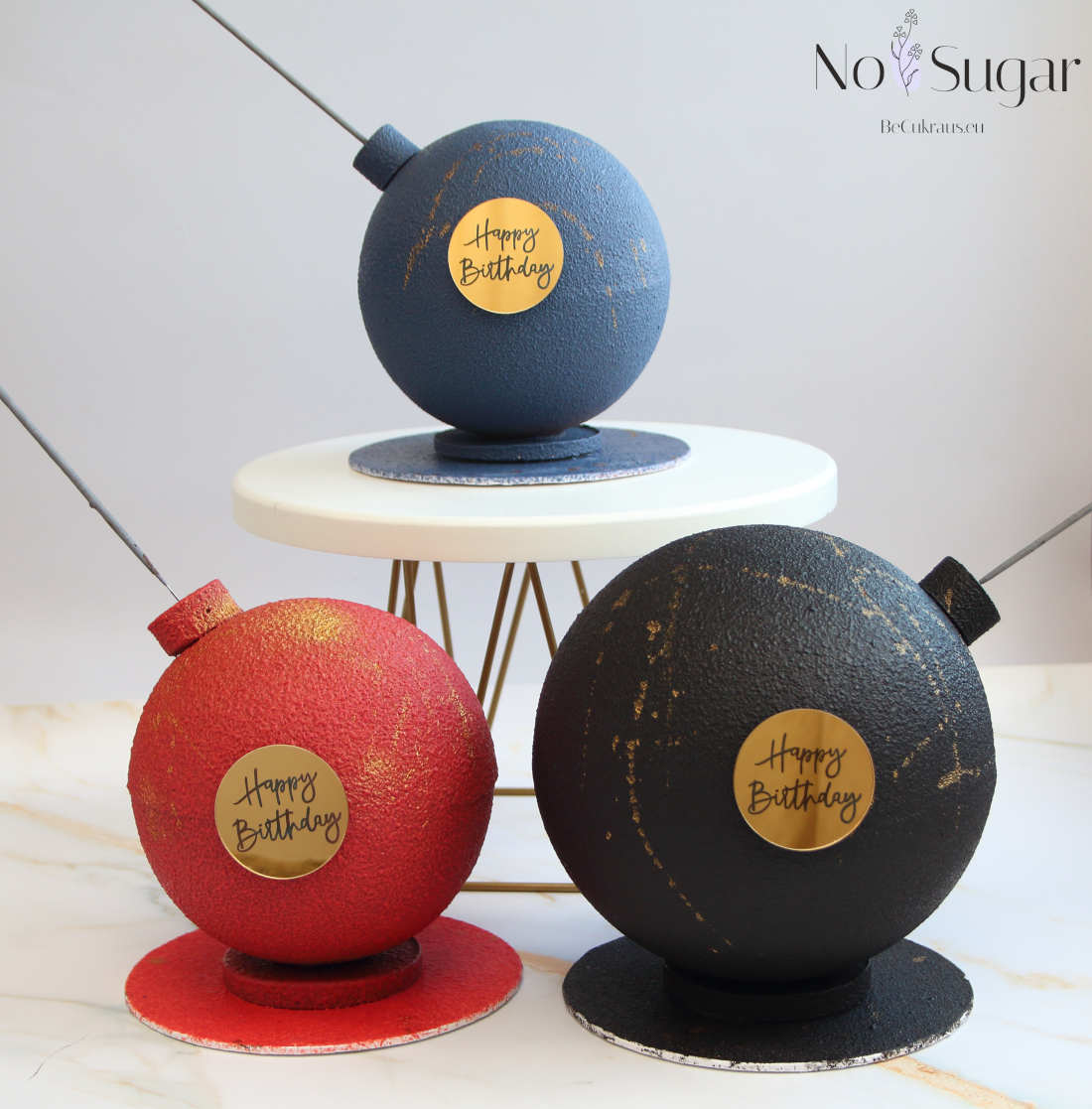 Different color bomb cakes - custom gift