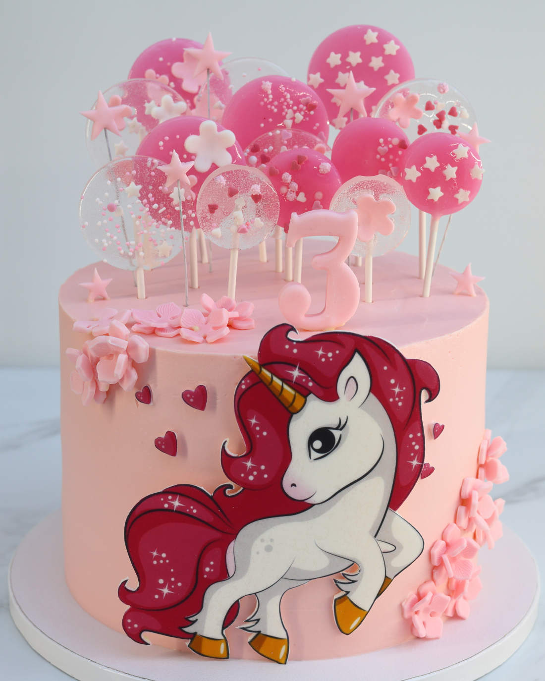 Cake with the unicorn picture