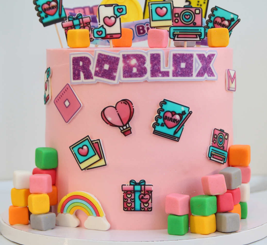 Icons on the cake: diary, photos, gifts, correspondence