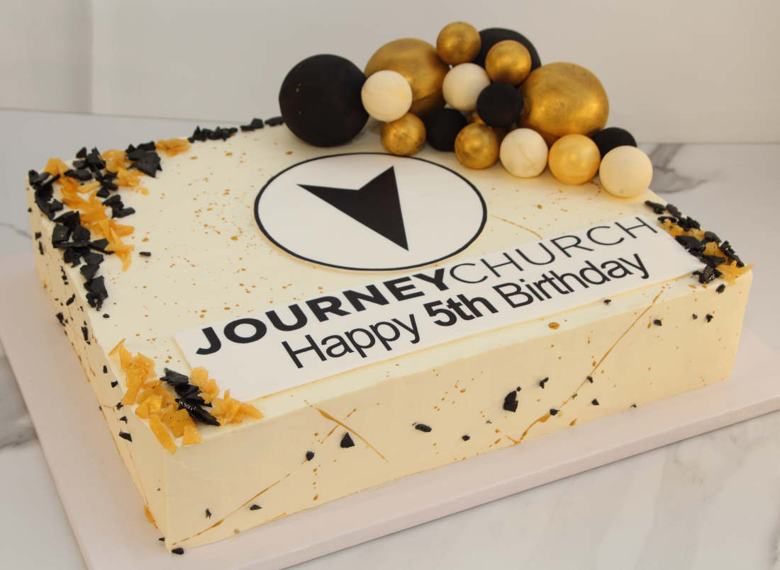 Buy a cake for a company birthday in Vilnius