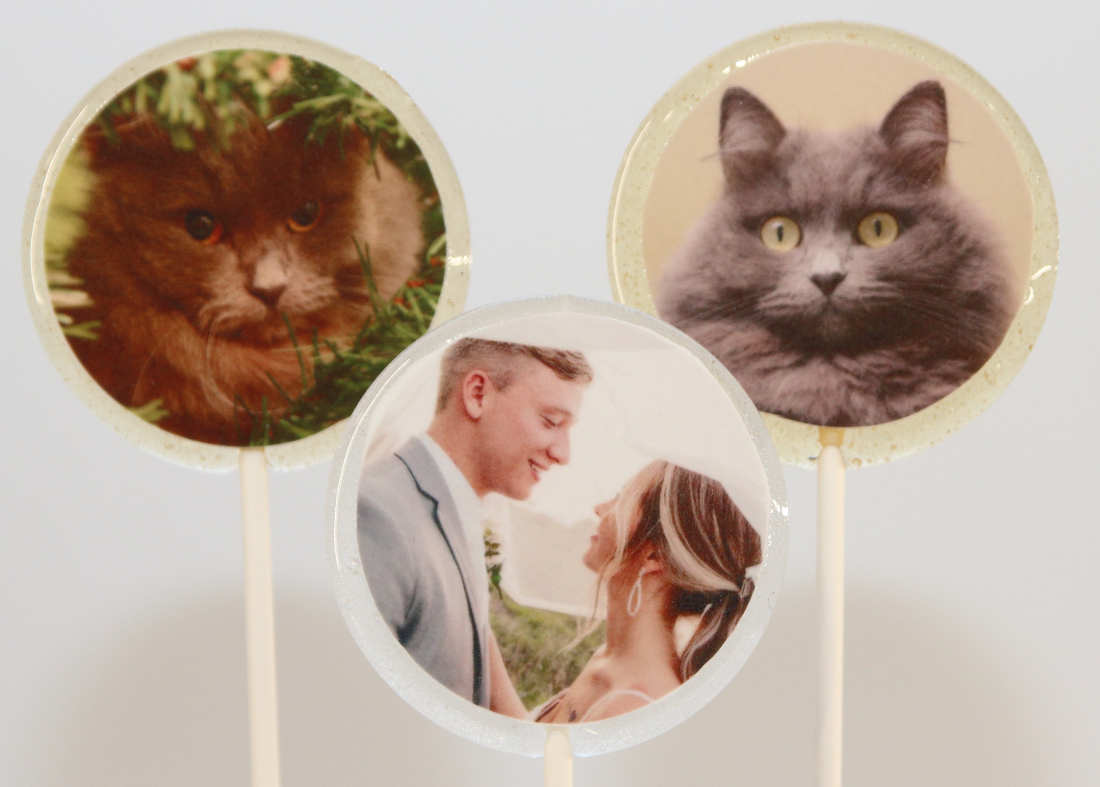 Леденцы с фотографиями свадьбы и домашними животными