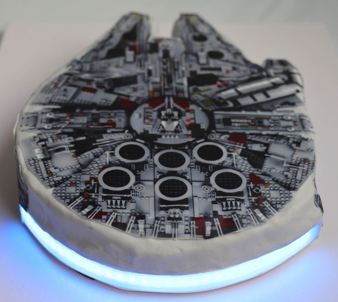 Arduino-controlled LED strip for the Millennium Falcon - LEGO 75192