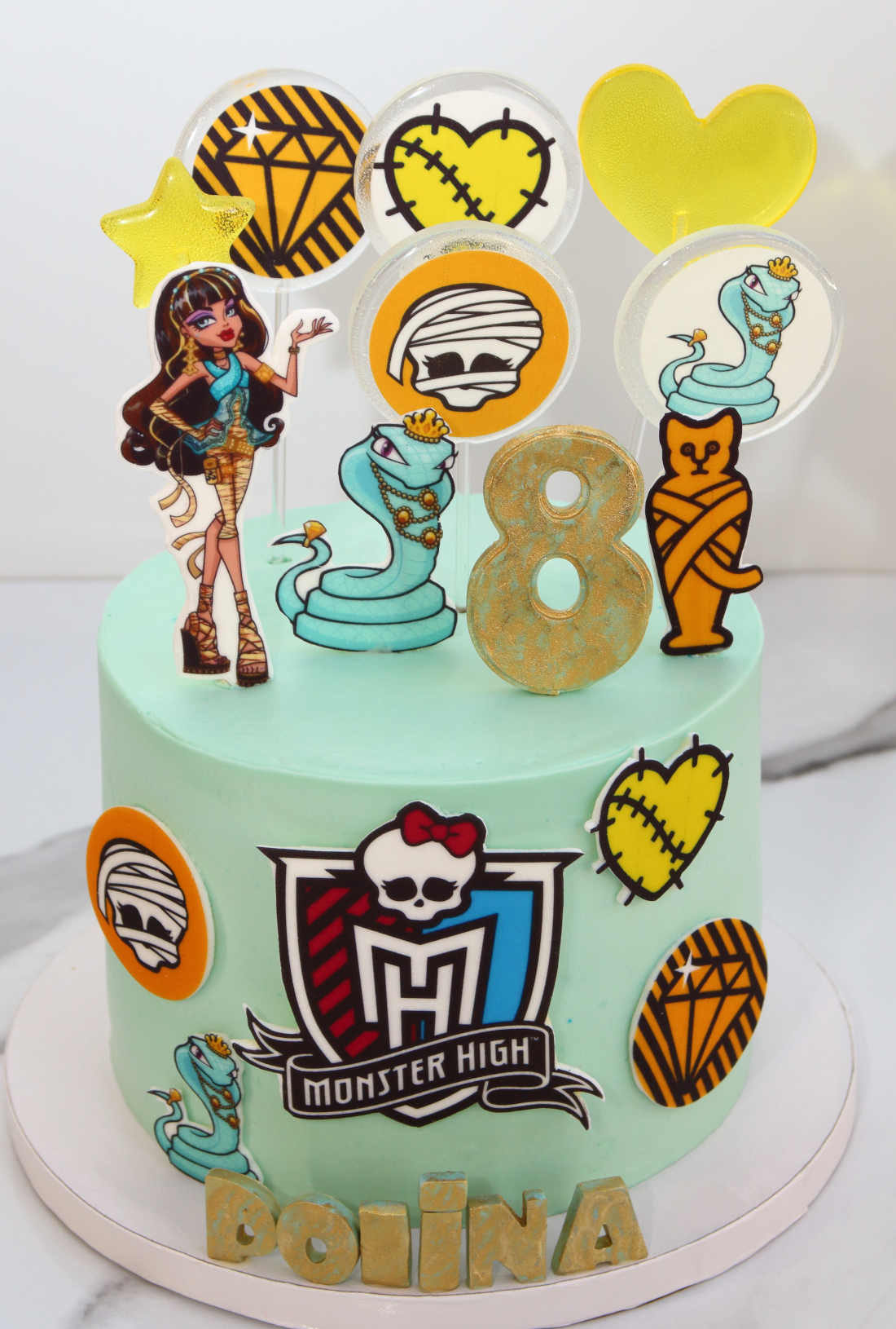 Tortas su lėlėmis Monster High