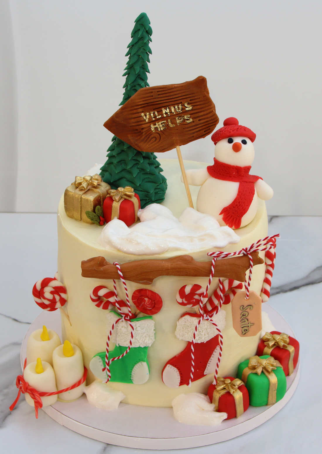 Kalėdinis tortas įmonei Vilnius Helps