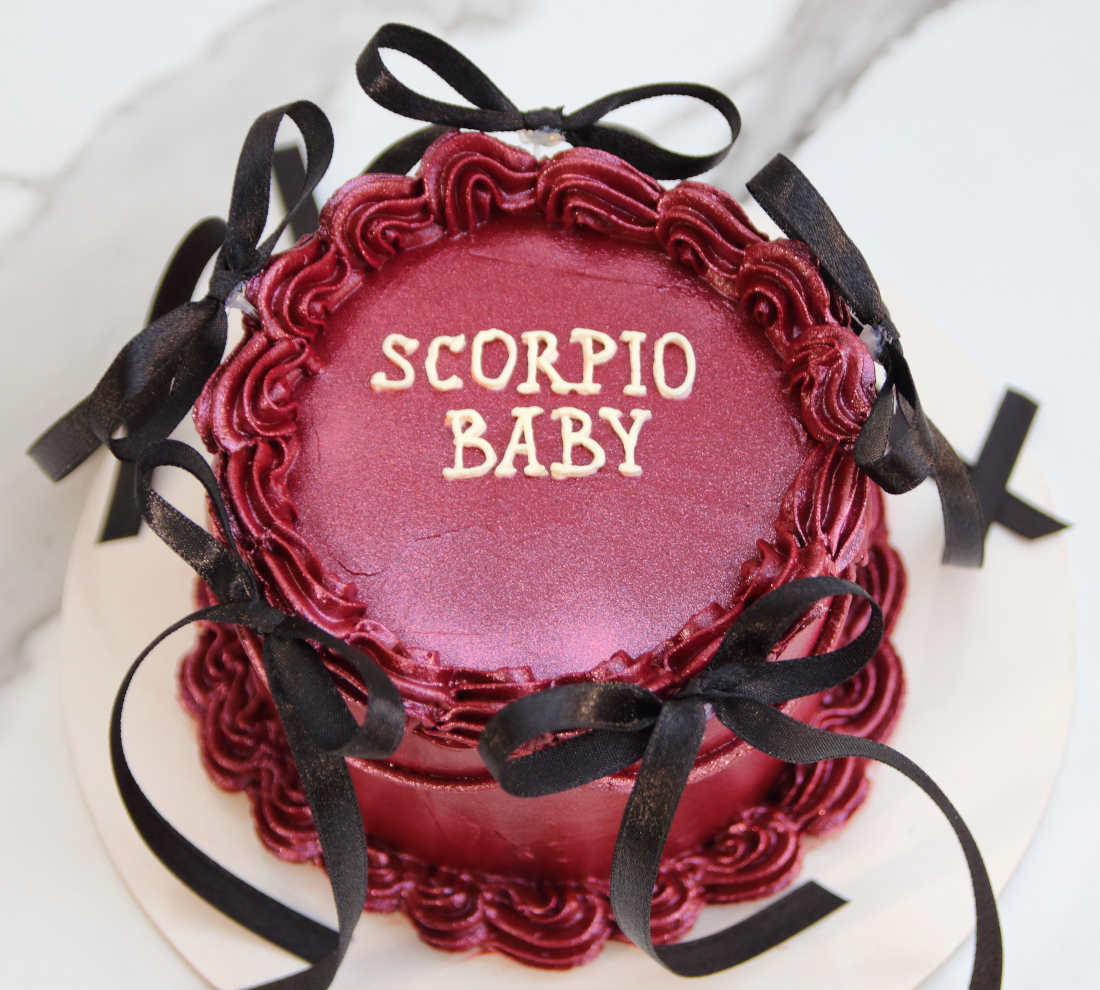 Bento cake with ribbons