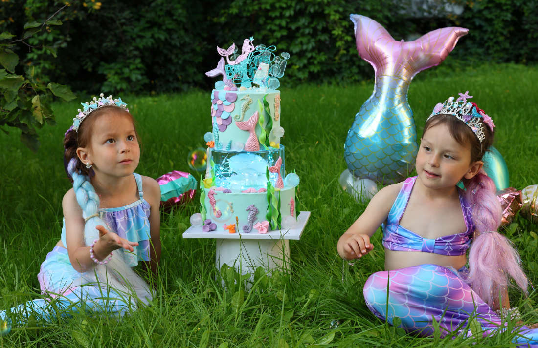 Beautiful and delicious cake for children in Vilnius