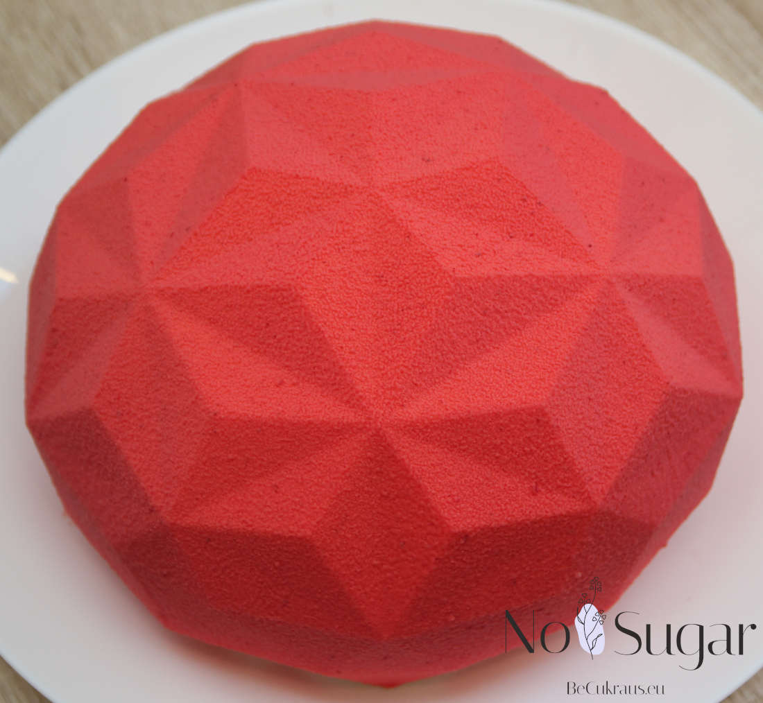 Cake with chocolate velor without sugar