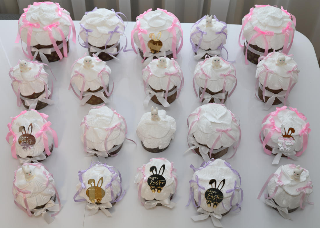 Easter cakes with ribbons to order